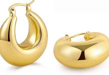 gold earrings